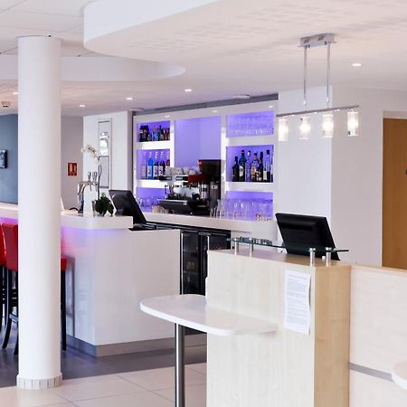 Ibis Lyon Est Chaponnay Hotel Restaurant photo